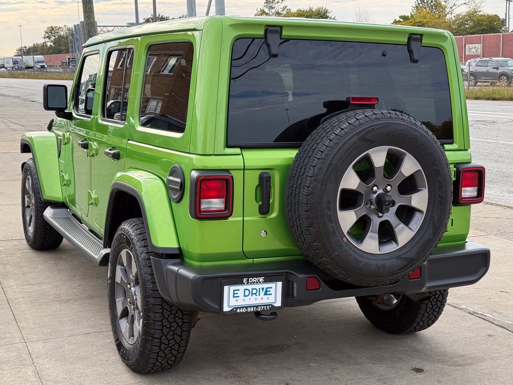 Used 2019 Jeep Wrangler Unlimited Sahara w/ Uconnect 4C Nav & Sound Group AWD/4WD image 9