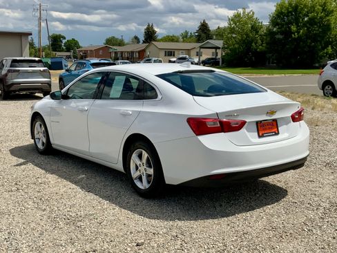Certified 2023 Chevrolet Malibu LT image 3