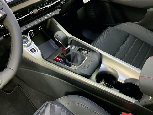 Used 2024 Dodge Hornet GT w/ Cold Weather Group image 19