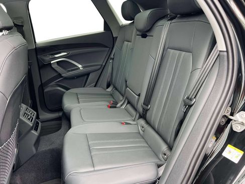 New 2026 Audi Q5 2.0T AWD/4WD image 16