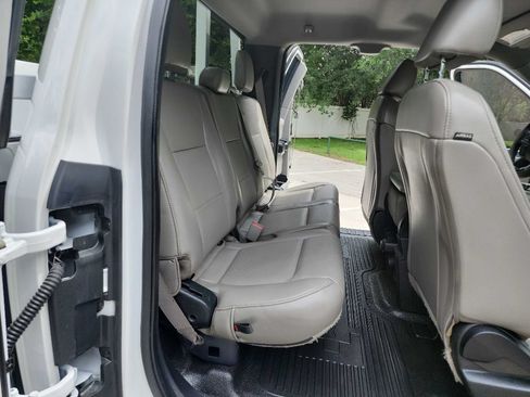 Used 2019 Ford F250 XL w/ Power Equipment Group RWD image 33