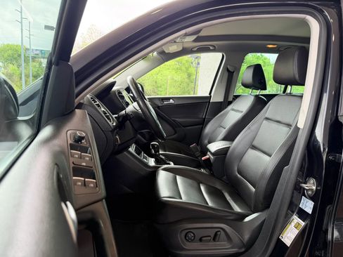 Used 2016 Volkswagen Tiguan SE FWD image 8
