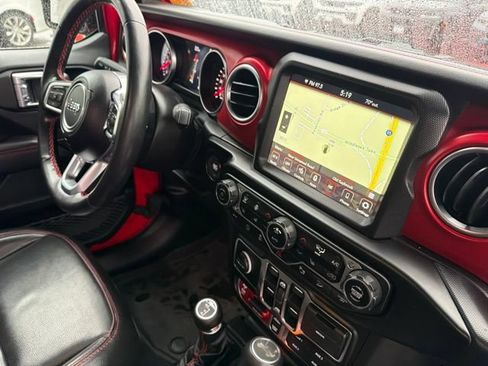 Used 2021 Jeep Wrangler Unlimited Rubicon AWD/4WD image 23