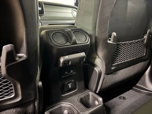 New 2026 Jeep Gladiator Mojave image 15