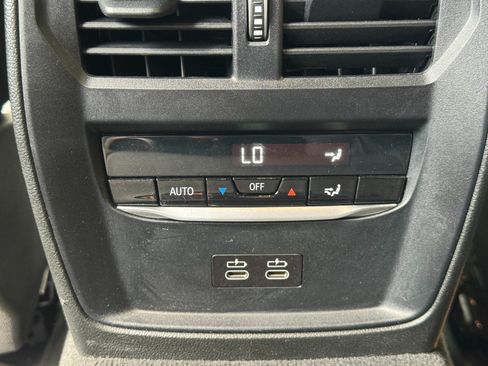 Used 2021 BMW 330e w/ M Sport Package RWD image 38