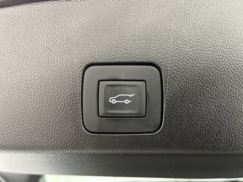 New 2026 Buick Encore GX Avenir w/ Avenir Technology Package AWD/4WD image 31