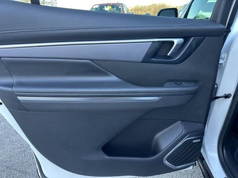 Used 2025 Buick Enclave Sport Touring image 54