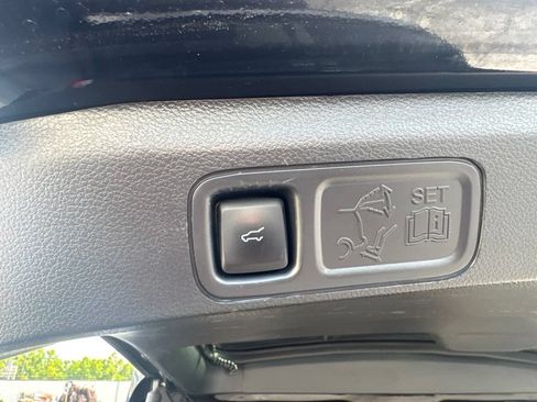 Used 2023 Ford Expedition Platinum AWD/4WD image 54