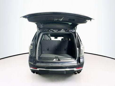 Used 2025 Chevrolet Tahoe Premier image 29