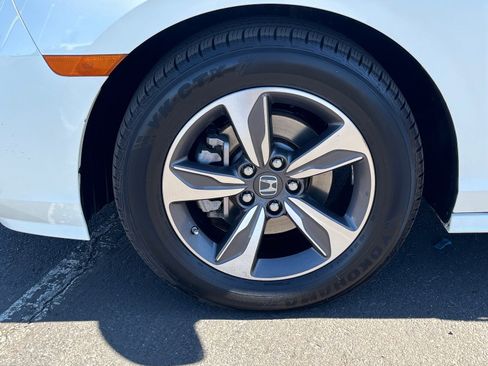 Used 2019 Honda Odyssey Touring image 11
