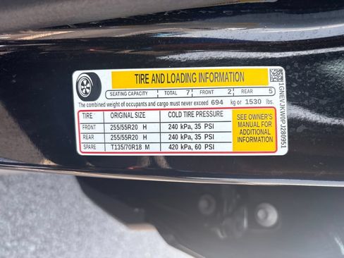 Used 2023 Chevrolet Traverse RS AWD/4WD image 25