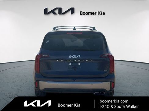 Certified 2025 Kia Telluride S image 6