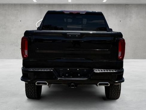 Used 2024 GMC Sierra 1500 AT4 w/ Technology Package AWD/4WD image 16