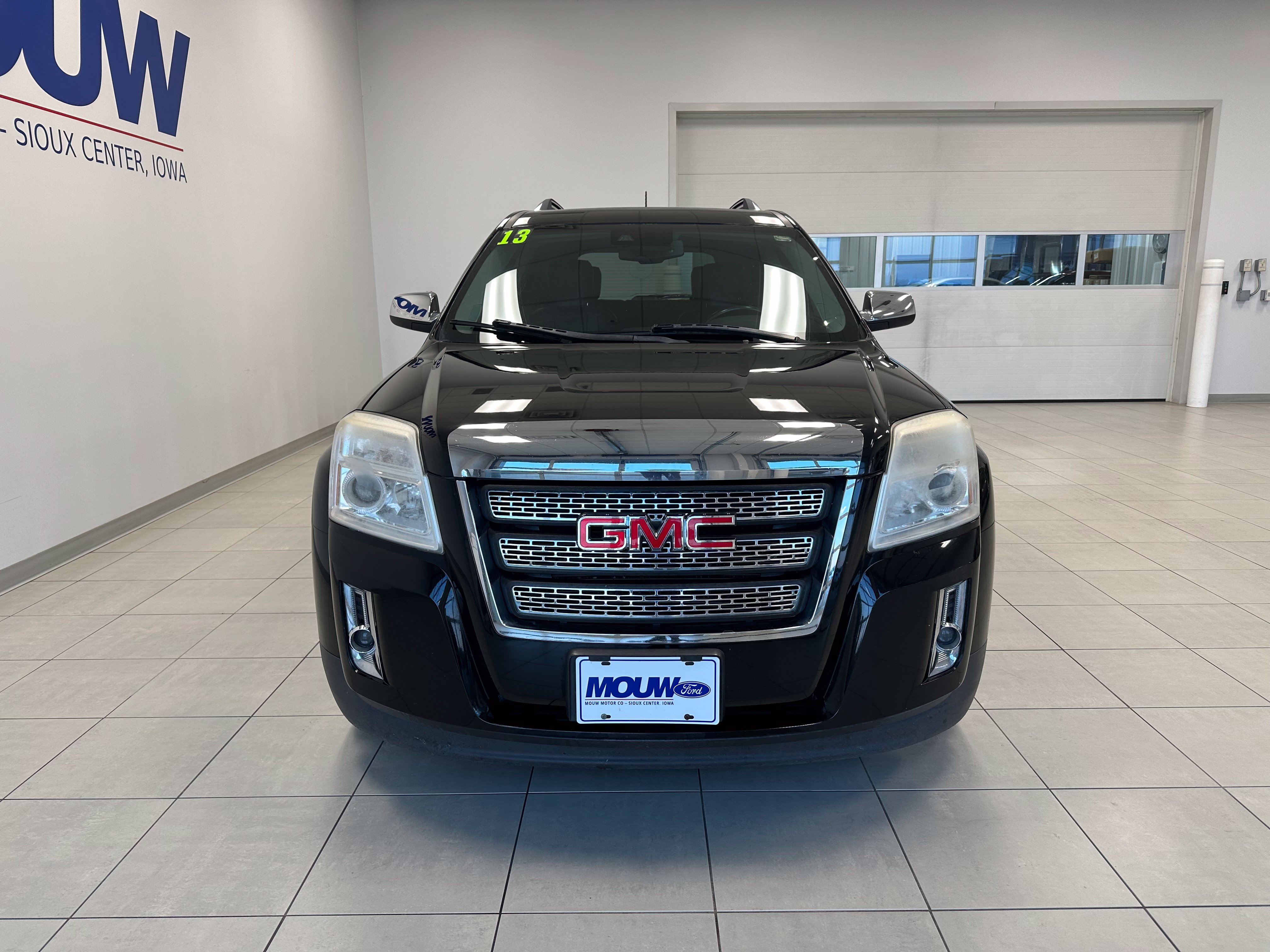 Used 2013 GMC Terrain SLT AWD/4WD image 3