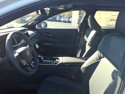 New 2026 Toyota Crown Limited w/ Advanced Technology Package image 5