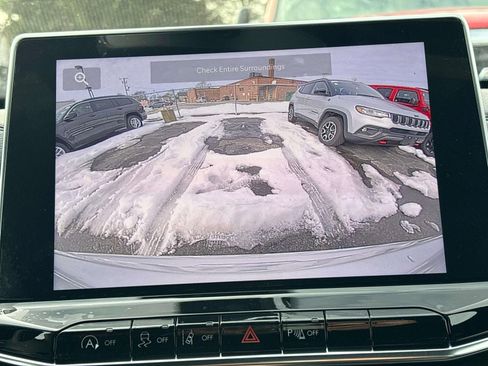 New 2026 Jeep Compass Limited image 11