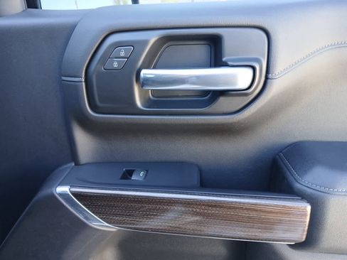 Used 2020 Chevrolet Silverado 1500 RST w/ Texas Edition image 46