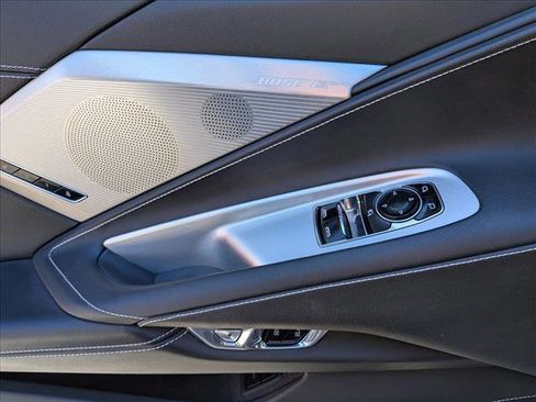 Used 2020 Chevrolet Corvette Stingray Preferred Cpe w/ 2LT Preferred Equipment Group image 19