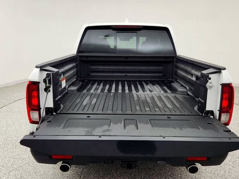Used 2025 Honda Ridgeline RTL image 21