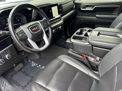 Certified 2024 GMC Sierra 1500 SLT RWD image 10