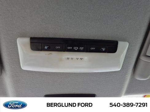 Used 2021 Nissan Kicks S FWD image 29