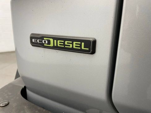 Used 2022 Jeep Wrangler Unlimited Rubicon w/ Steel Bumper Group AWD/4WD image 8