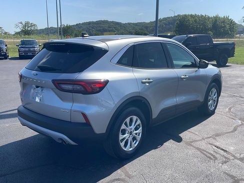 Used 2023 Ford Escape Active AWD/4WD image 5