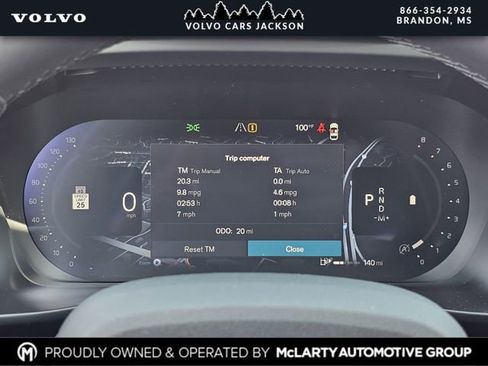 New 2026 Volvo XC40 B5 Plus w/ Protection Package Premier AWD/4WD image 12