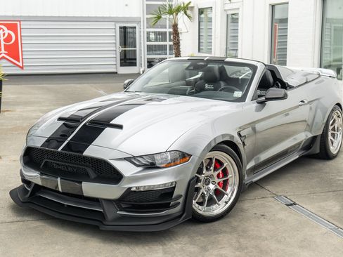Used 2021 Ford Mustang GT Premium w/ Equipment Group 401A RWD image 3