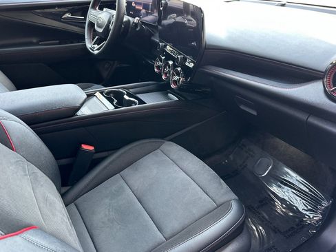 Used 2025 Chevrolet Blazer EV RS image 20