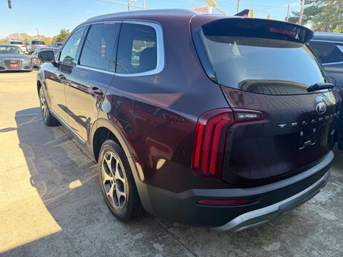 Used 2021 Kia Telluride EX image 7