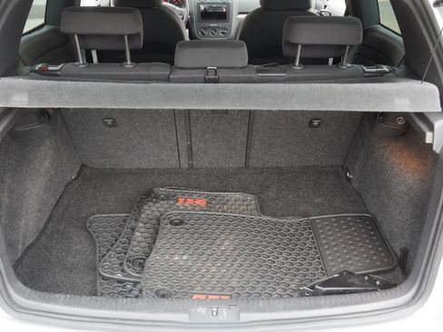 Used 2007 Volkswagen GTI 2.0T 2-Door image 33