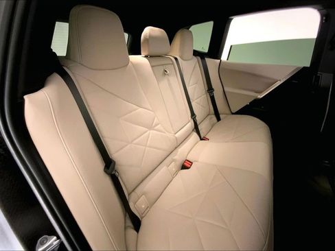 Certified 2023 BMW iX xDrive50 w/ Premium Package AWD/4WD image 15