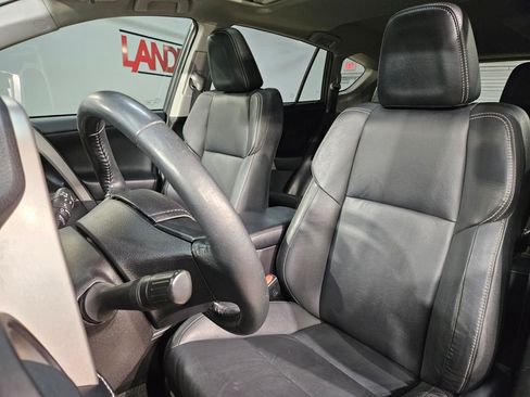 Used 2018 Toyota RAV4 Platinum AWD/4WD image 24