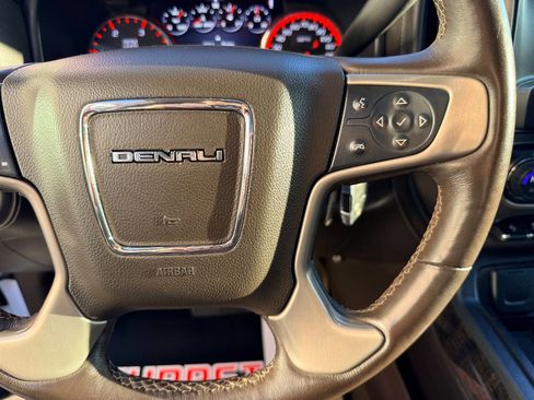 Used 2015 GMC Sierra 2500 Denali w/ Duramax Plus Package image 25