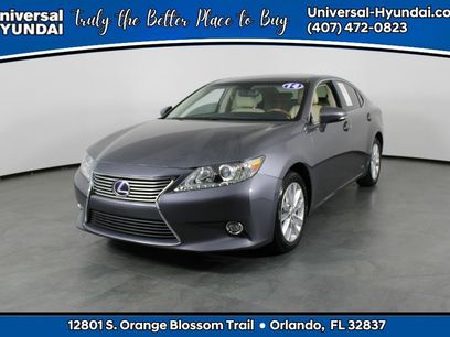Used 2014 Lexus ES 300h w/ Luxury Package w/Bamboo Trim