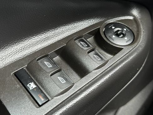 Used 2018 Ford Escape S FWD image 23