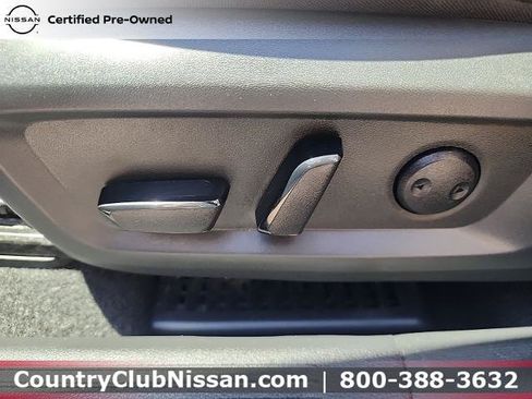 Certified 2023 Nissan Rogue SV w/ SV Premium B Package AWD/4WD image 12