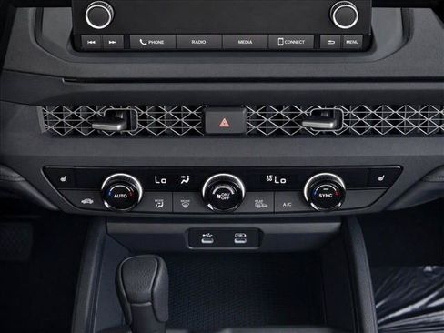 Used 2023 Honda Accord EX image 19