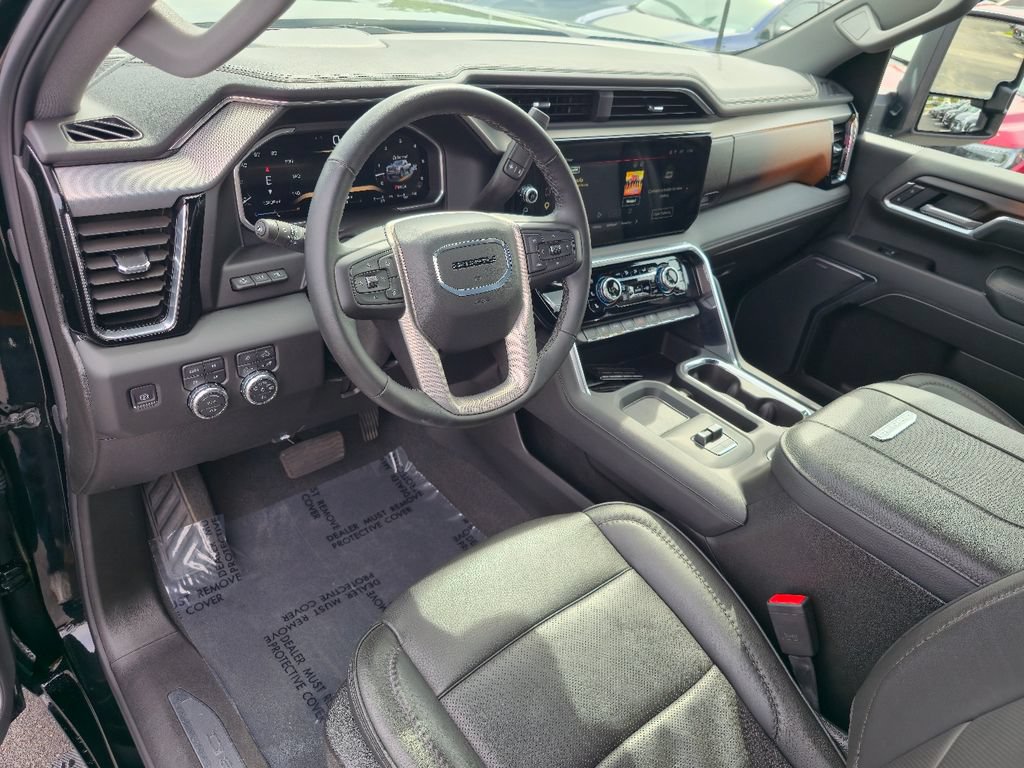 Certified 2026 GMC Sierra 2500 Denali w/ Denali Reserve Package AWD/4WD image 11