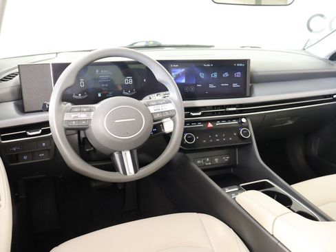 Certified 2025 Hyundai Sonata SEL image 2