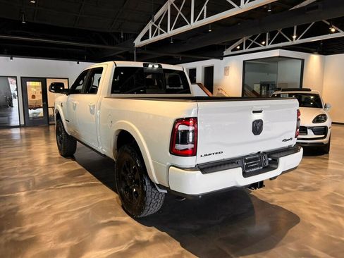 Used 2022 RAM 3500 Limited AWD/4WD image 3