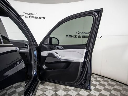 Used 2023 BMW X5 xDrive45e w/ Executive Package image 16