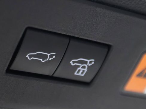 Used 2025 Toyota Land Cruiser w/ Premium Package image 15