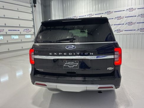 Used 2024 Ford Expedition Limited image 6