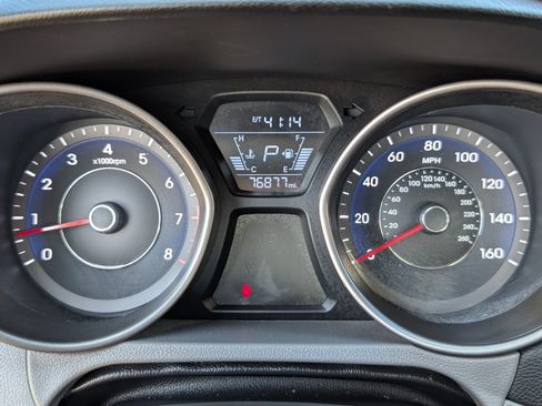 Used 2016 Hyundai Elantra SE FWD image 19