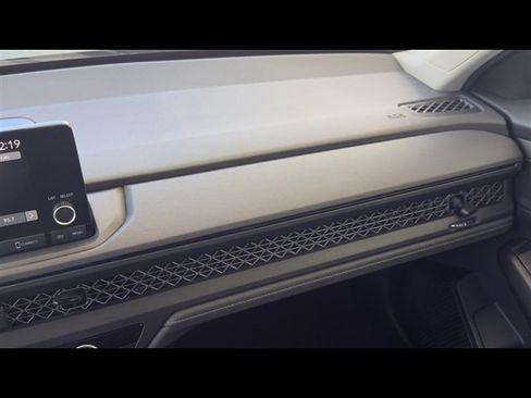 Certified 2023 Honda Accord LX image 22