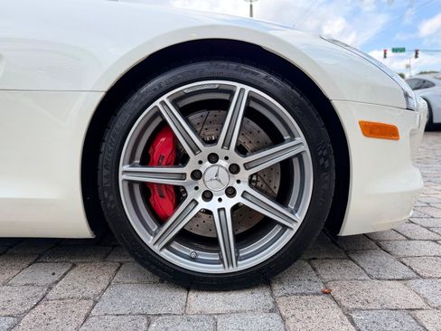 Used 2012 Mercedes-Benz SLS AMG Roadster image 31