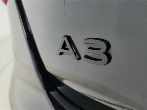 Used 2025 Audi A3 2.0T Premium image 17