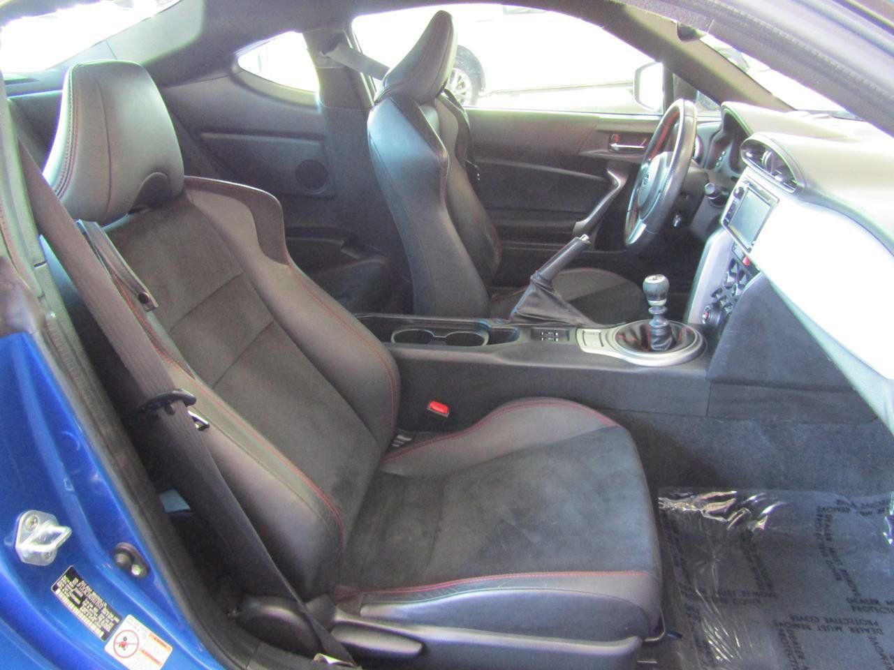 Used 2013 Subaru BRZ Limited w/ Popular Pkg 1B RWD image 11
